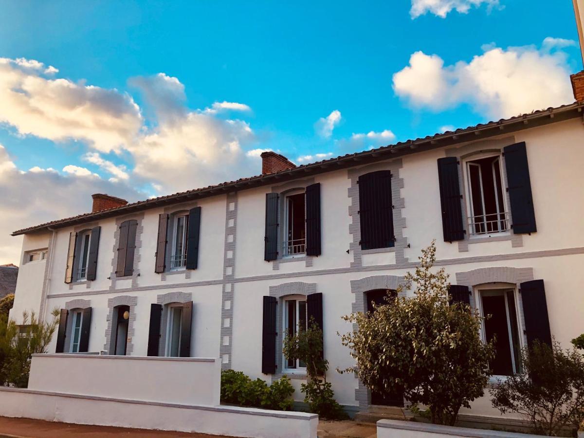 Les Baigneurs Ξενοδοχείο Saint Gilles Croix de vie Εξωτερικό φωτογραφία